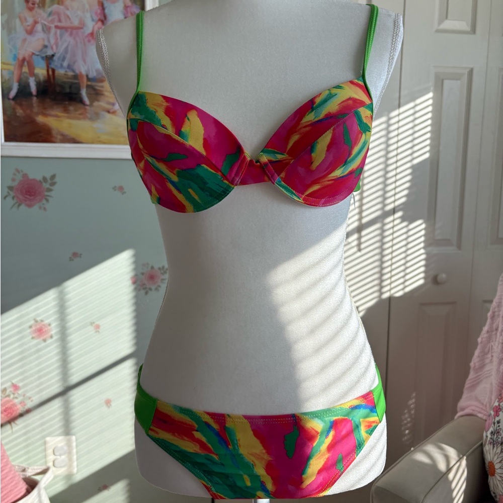 Bright colored Bikini Set
